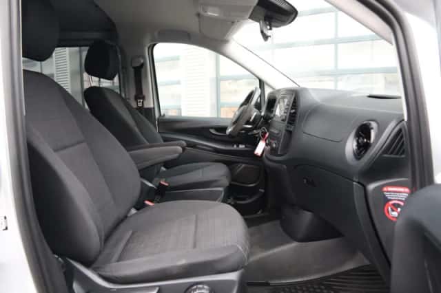 Mercedes-Benz Vito (2020) thumbnail 9