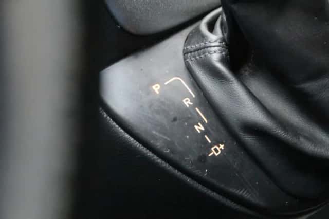 Mercedes-Benz Vito (2012) thumbnail 12
