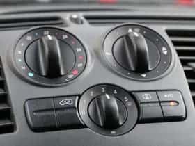 Mercedes-Benz Vito (2012) thumbnail 16