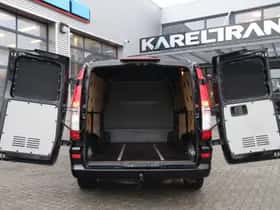Mercedes-Benz Vito (2012) thumbnail 3