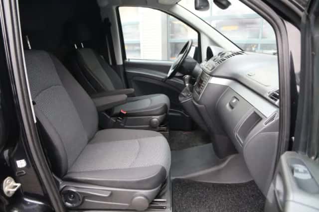 Mercedes-Benz Vito (2012) thumbnail 9
