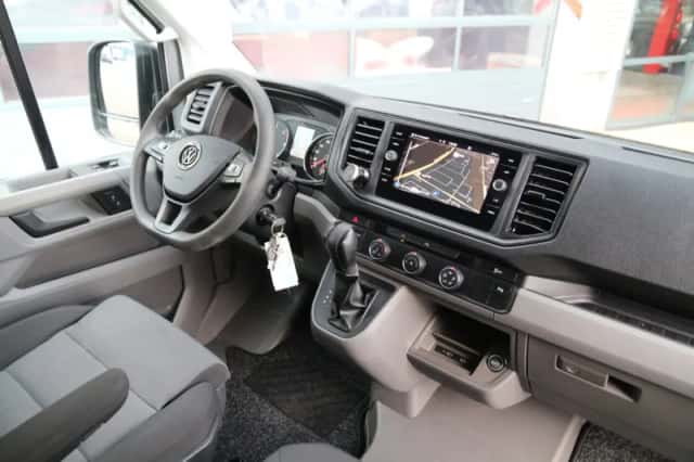 Volkswagen Crafter (2024) thumbnail 5