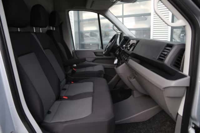 Volkswagen Crafter (2024) thumbnail 9