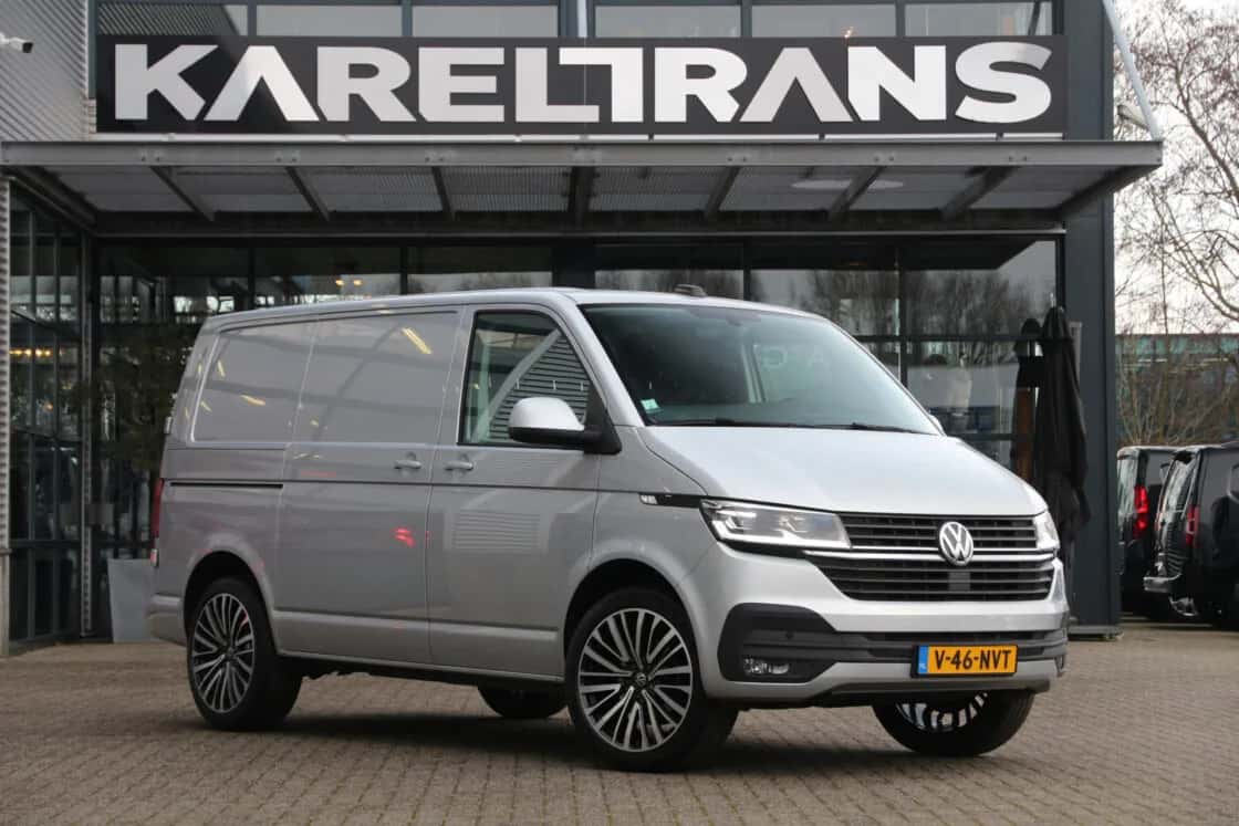 Volkswagen Transporter (2023) — foto 1