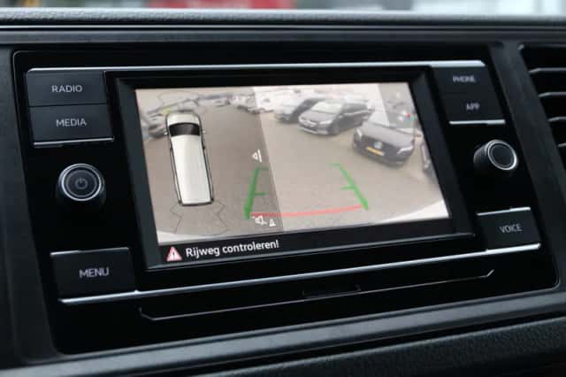 Volkswagen Crafter (2021) thumbnail 17