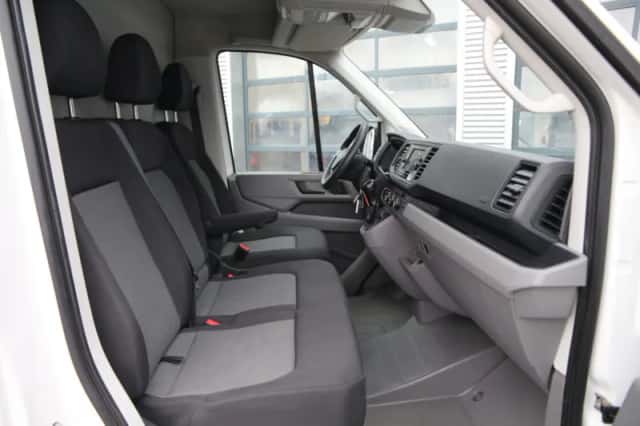 Volkswagen Crafter (2021) thumbnail 9