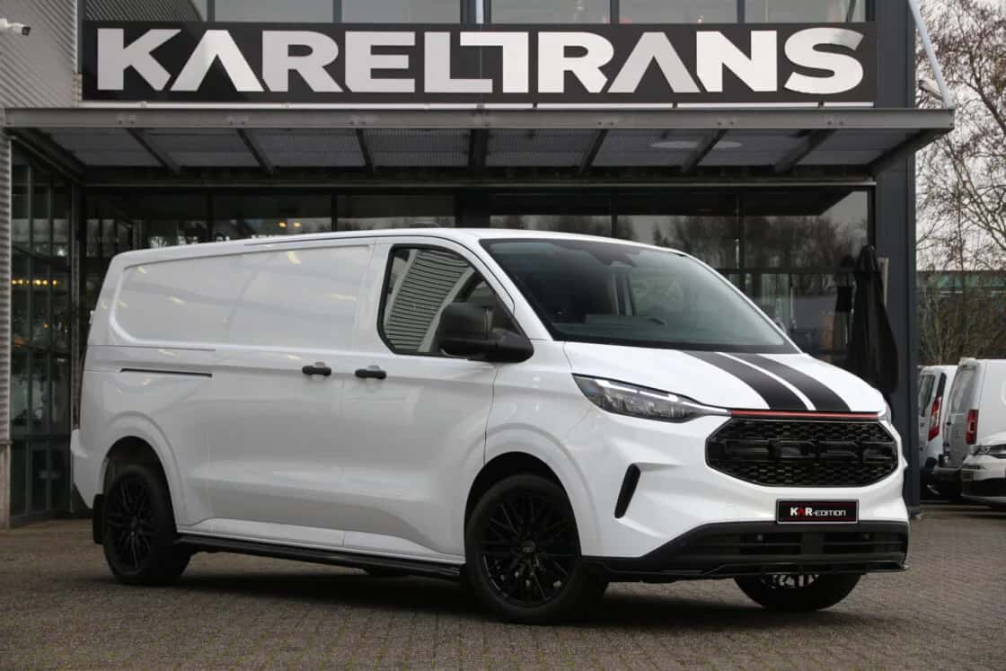 Ford Transit Custom (2024) — foto 1