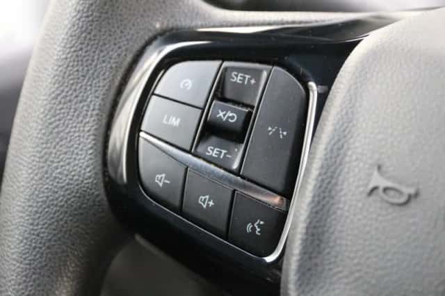 Ford Transit Custom (2024) thumbnail 15