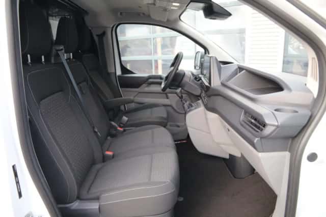 Ford Transit Custom (2024) thumbnail 8