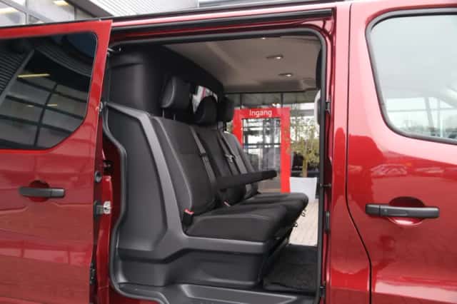 Renault Trafic (2022) thumbnail 19
