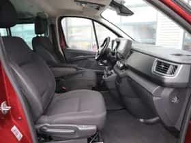 Renault Trafic (2022) thumbnail 9