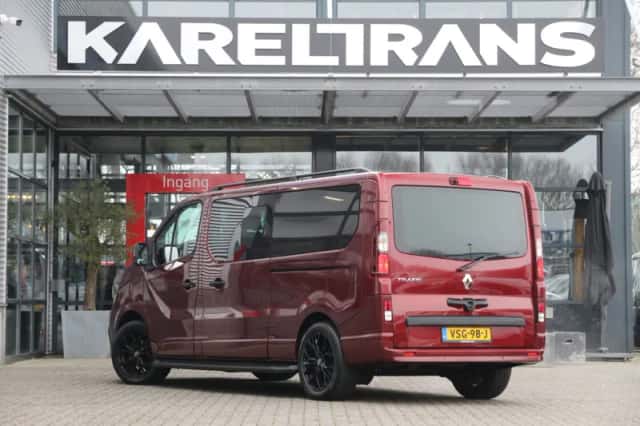 Renault Trafic (2022) thumbnail 2
