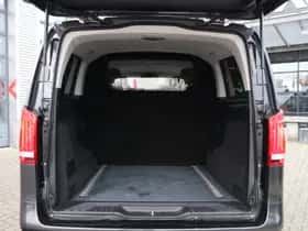 Mercedes-Benz Vito (2022) thumbnail 4