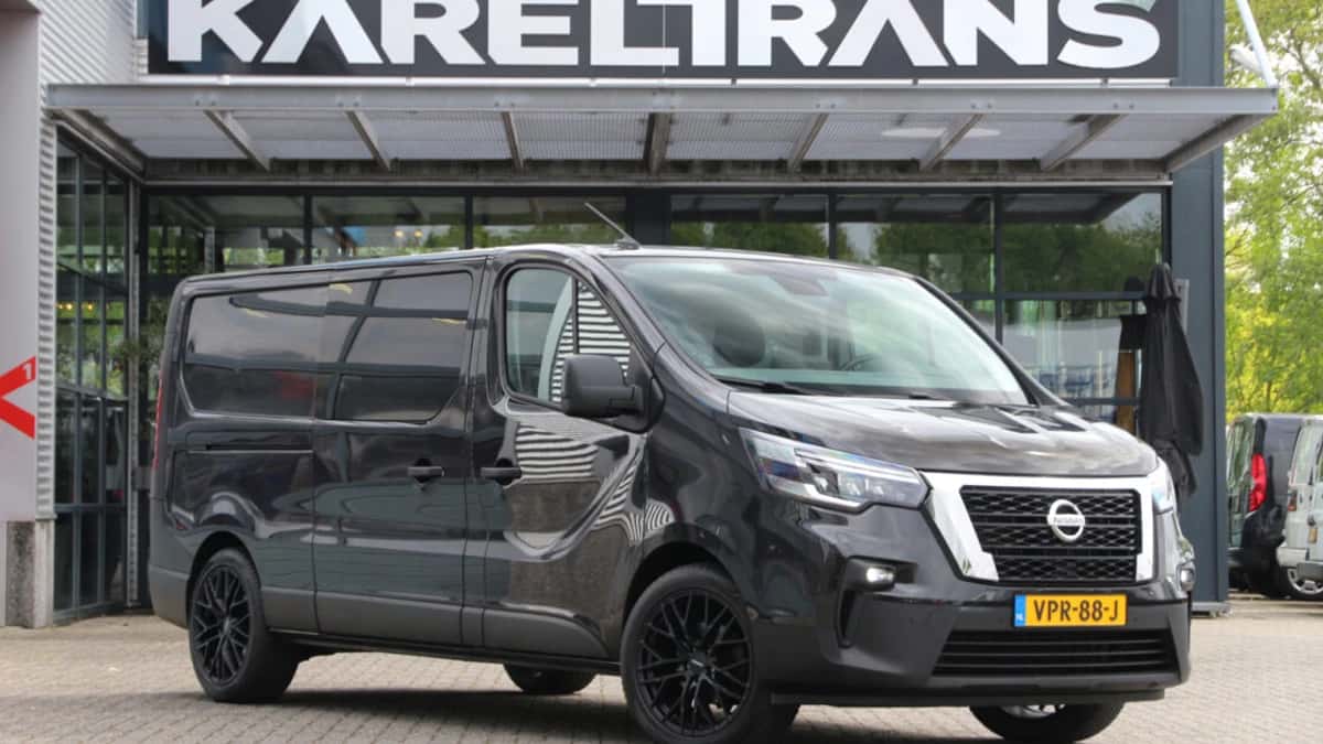 Renault Trafic (2022) — foto 1