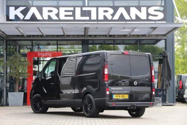 Renault Trafic (2022) thumbnail 2