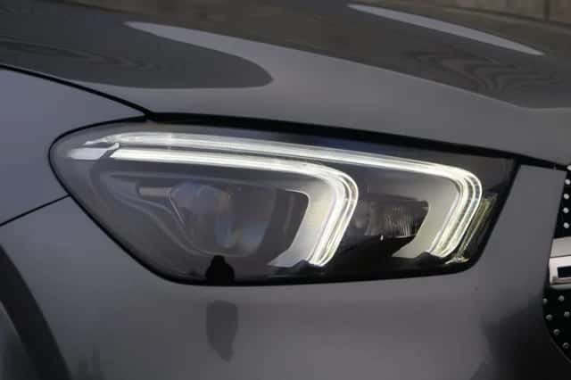 Mercedes-Benz GLE (2020) thumbnail 31