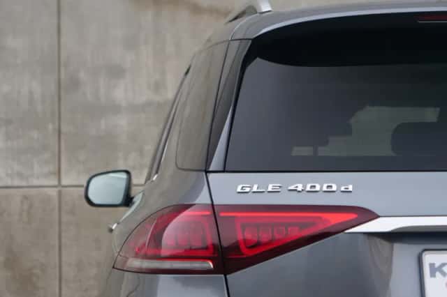 Mercedes-Benz GLE (2020) thumbnail 35