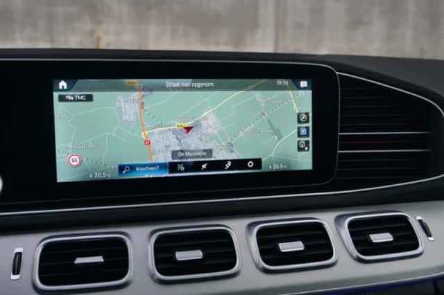 Mercedes-Benz GLE (2020) thumbnail 8