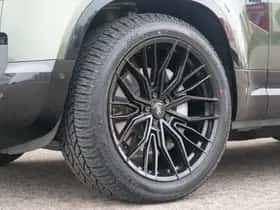 Land Rover Defender (2026) thumbnail 18