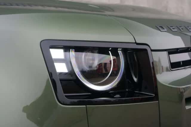 Land Rover Defender (2026) thumbnail 19