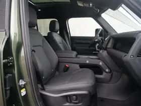 Land Rover Defender (2026) thumbnail 21