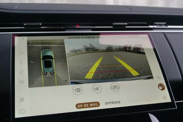 Land Rover Range Rover Sport (2023) thumbnail 28