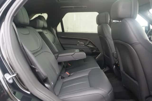 Land Rover Range Rover Sport (2023) thumbnail 33