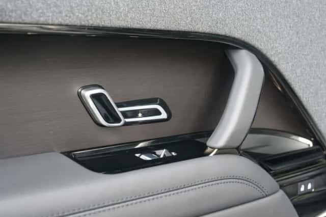 Land Rover Range Rover Sport (2023) thumbnail 35