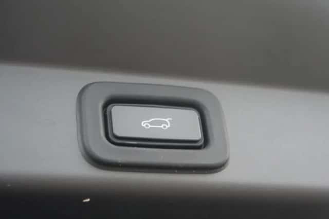 Land Rover Range Rover Sport (2023) thumbnail 36