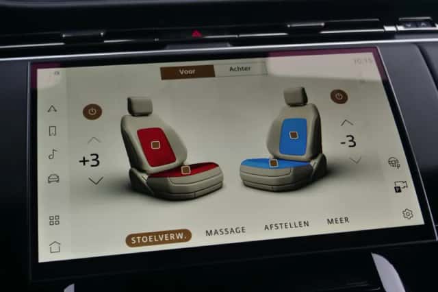Land Rover Range Rover Sport (2023) thumbnail 9