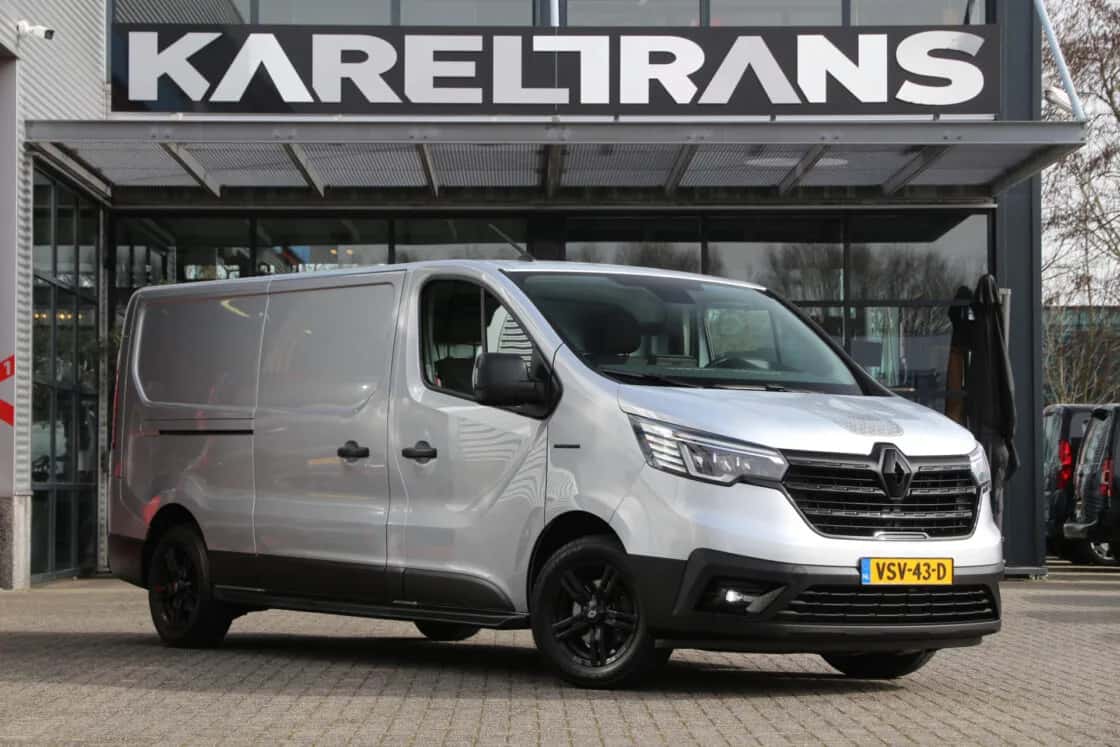 Renault Trafic (2022) — foto 1
