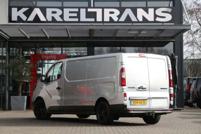 Renault Trafic (2022) thumbnail 2