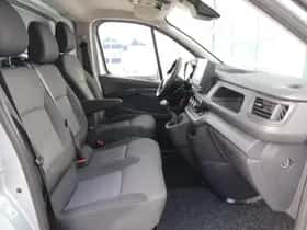 Renault Trafic (2022) thumbnail 9