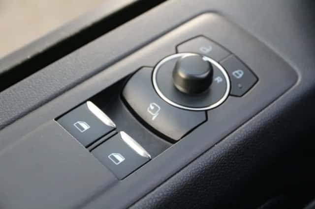 Ford Transit Custom (2024) thumbnail 21