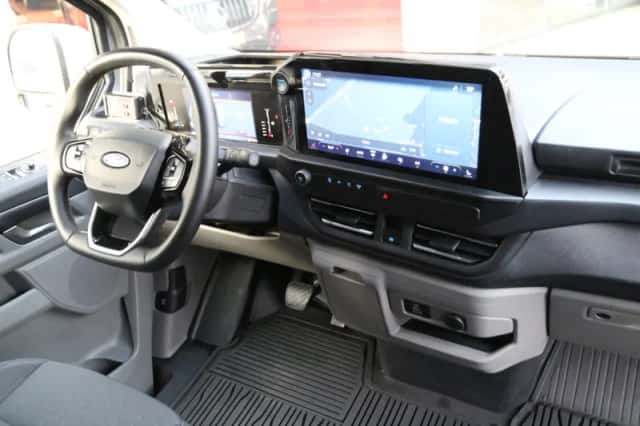 Ford Transit Custom (2024) thumbnail 5