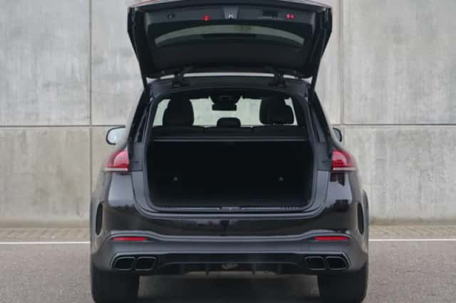Mercedes-Benz GLE (2021) thumbnail 3
