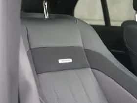 Mercedes-Benz GLE (2021) thumbnail 22