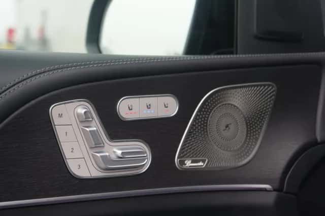 Mercedes-Benz GLE (2021) thumbnail 23