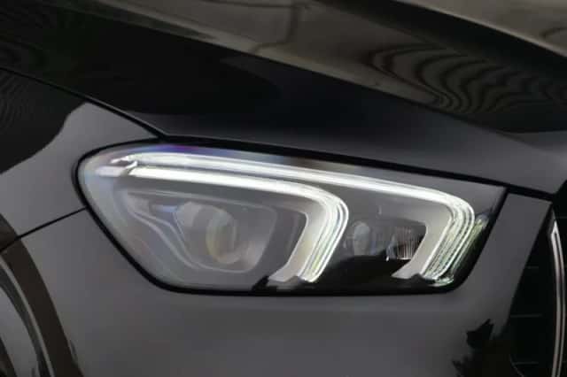 Mercedes-Benz GLE (2021) thumbnail 37