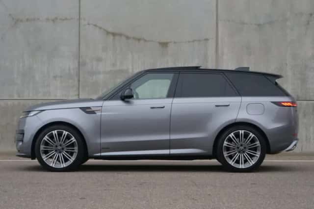Land Rover Range Rover Sport (2024) thumbnail 15