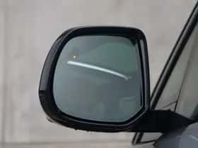 Land Rover Range Rover Sport (2024) thumbnail 36