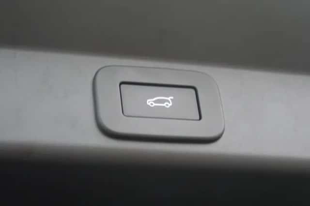 Land Rover Range Rover Sport (2024) thumbnail 37