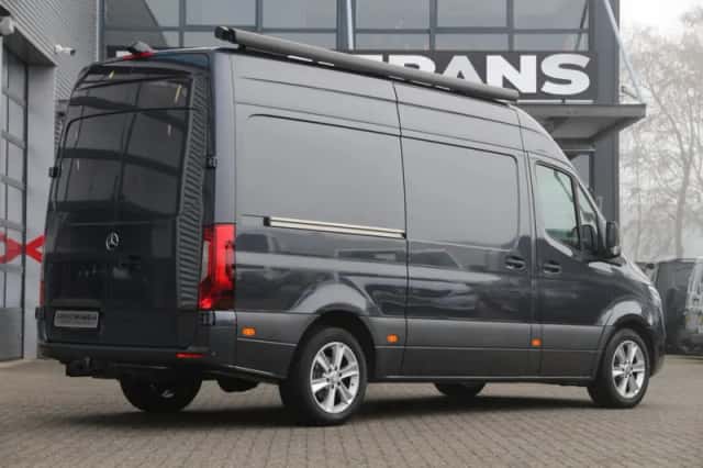 Mercedes-Benz Sprinter (2022) thumbnail 8