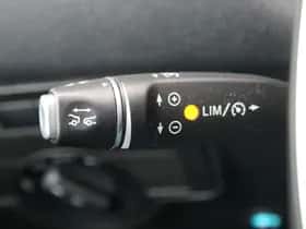 Mercedes-Benz Vito (2022) thumbnail 16