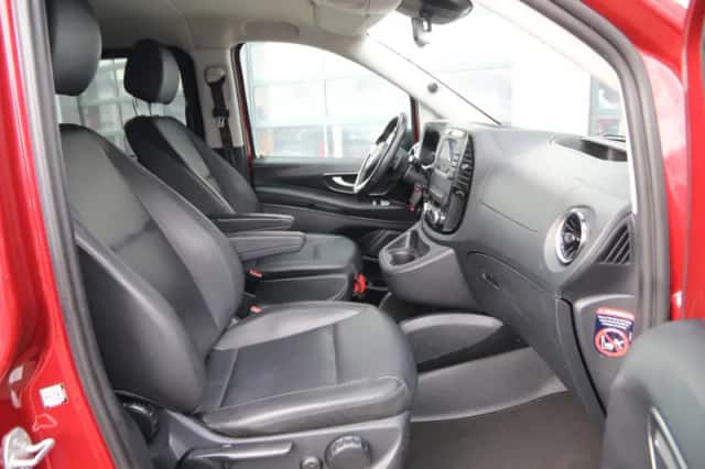 Mercedes-Benz Vito (2022) thumbnail 9