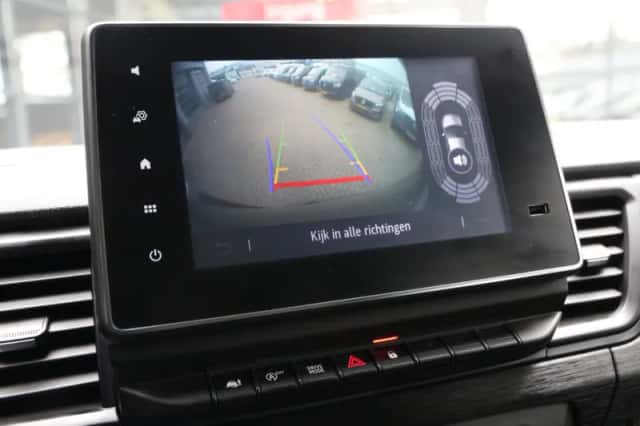 Renault Trafic (2023) thumbnail 15