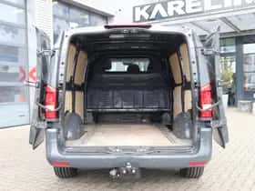 Mercedes-Benz Vito (2021) thumbnail 3