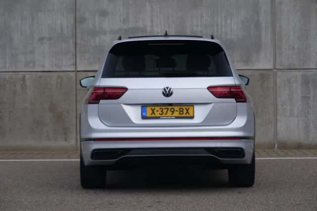 Volkswagen Tiguan (2021) thumbnail 18