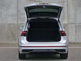 Volkswagen Tiguan (2021) thumbnail 3