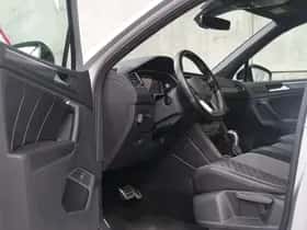 Volkswagen Tiguan (2021) thumbnail 21